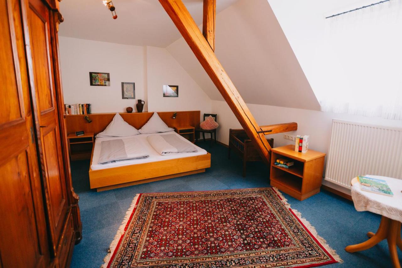 Bio-Weingut Staffelter Hof Guest House Kröv Екстериор снимка