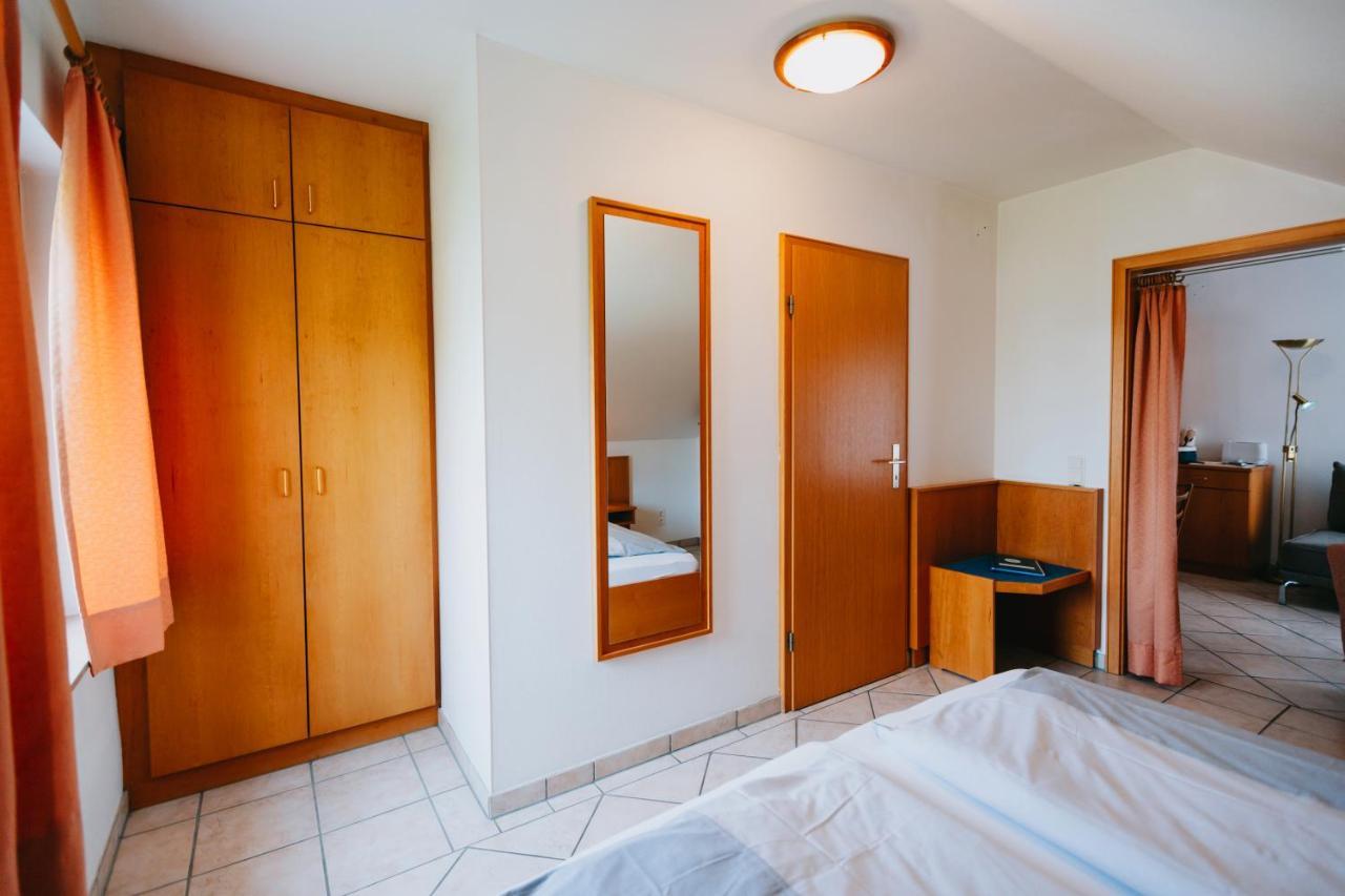Bio-Weingut Staffelter Hof Guest House Kröv Екстериор снимка